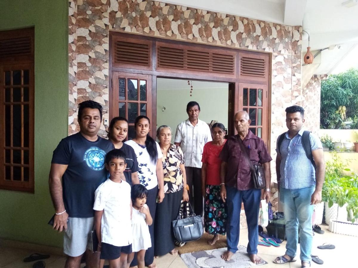 The City Tourist Hotel Anuradhapura Exterior foto