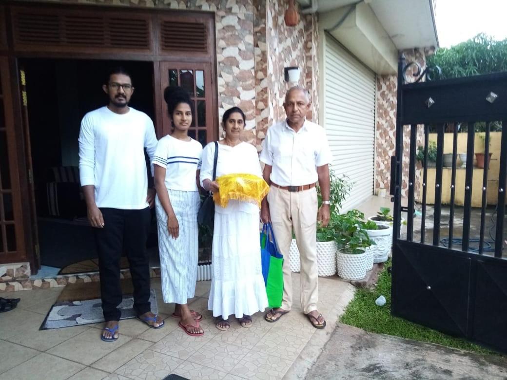 The City Tourist Hotel Anuradhapura Exterior foto